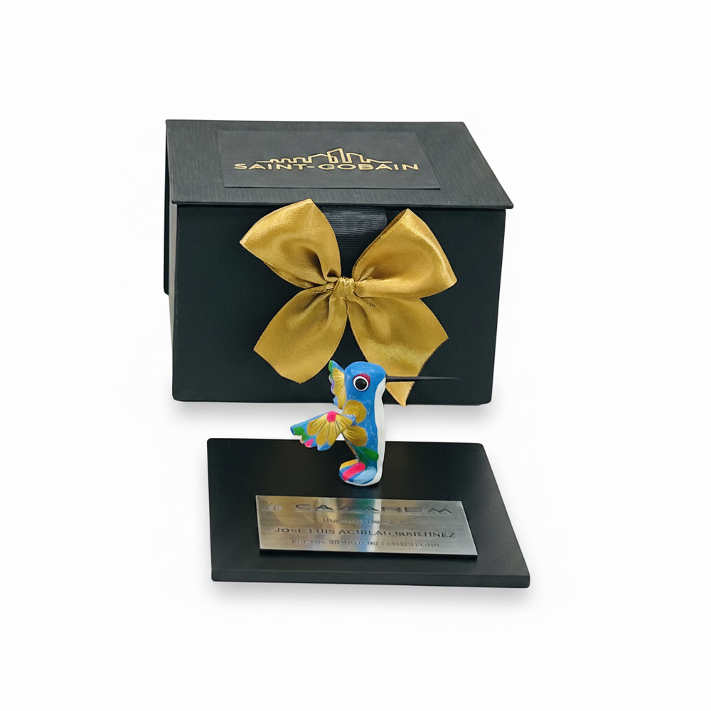 Trofeo con alebrije y caja de envoltura. Trofeos para Premiaciones México | Ambiente Mexicano