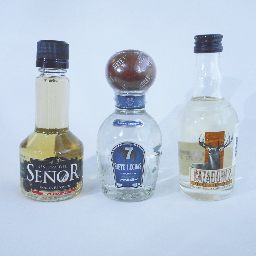 Cajita "Atotonilco" con mini alebrije, dulces mexicanos y algo más para regalos - Ambiente Mexicano