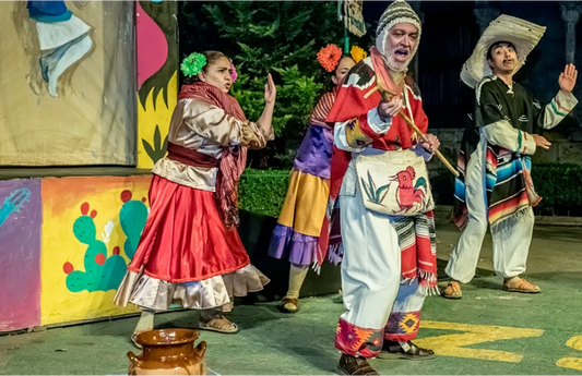 El Mundo Mágico de las Pastorelas Mexicanas: Una Danza del Bien y del Mal