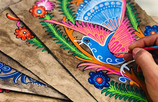 La razón más poderosa por la que el Papel Amate como regalo corporativo es ideal