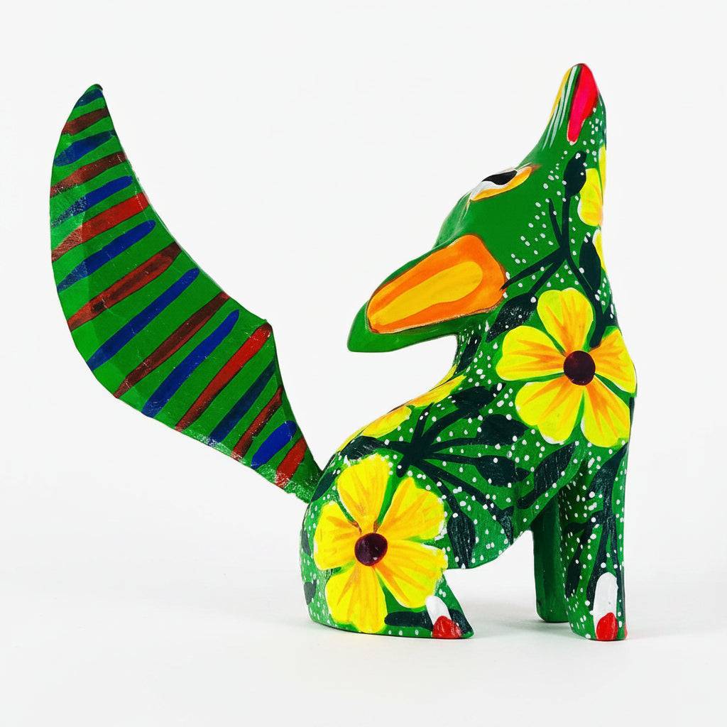 Alebrije lobo mediano_Alebrijes de Oaxaca_Ambiente Mexicano