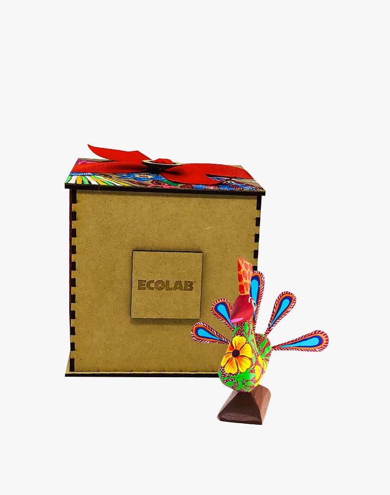 Alebrije mediano en caja de madera - Ambiente Mexicano