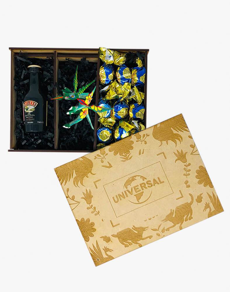 Caja Tequila Jalisco con alebrije mediano 2021 - Ambiente Mexicano