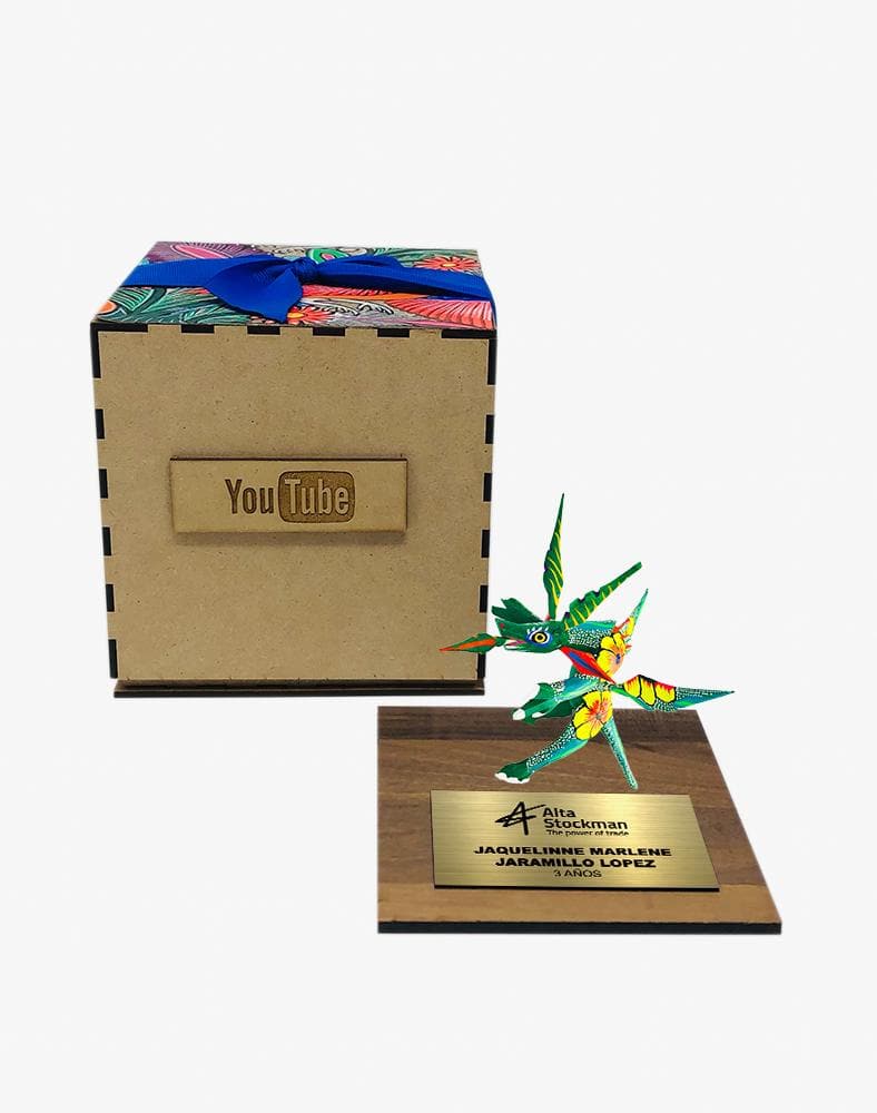 Trofeo con alebrije chico 2021 - Ambiente Mexicano