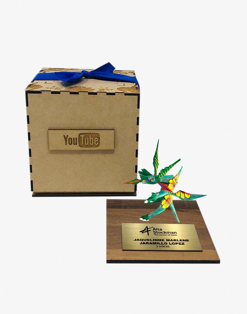 Trofeo con alebrije chico 2021 - Ambiente Mexicano