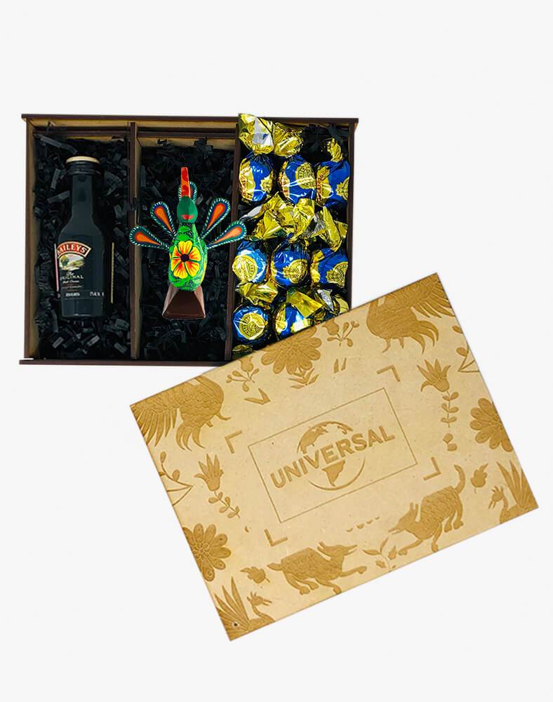 Caja Tequila Jalisco con alebrije mediano 2021 - Ambiente Mexicano